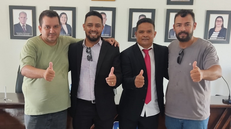 Prefeito Diego Taques, vereador Roberth Ribeiro, vereador Jozenilson Ricardo e o vice-prefeito Bira