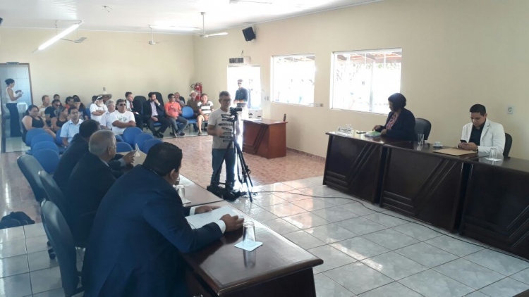 Câmara de Acorizal absolve prefeito Clodoaldo Monteiro